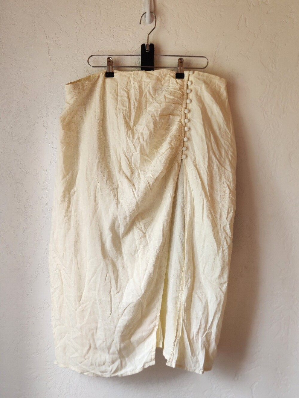 ASOS Curve Drapey Side Slit Button Skirt - Picture 2 of 7